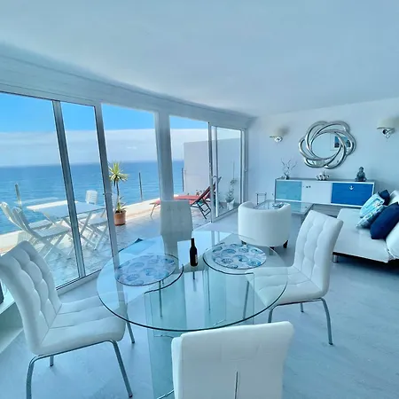 Διαμέρισμα Exclusive Ocean Views *