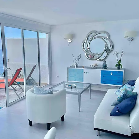 Lägenhet Exclusive Ocean Views