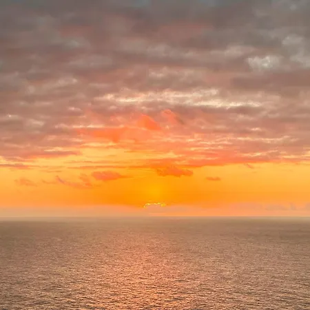 Διαμέρισμα Exclusive Ocean Views Λος Ρεαλέχος